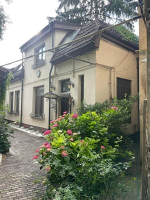 Vila de vanzare 3 camere zona Gradina Icoanei, Bucuresti 120 mp