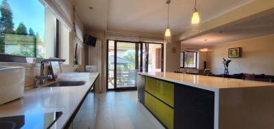 Vila de vanzare 6 camere zona Iancu Nicolae - Padurea Baneasa