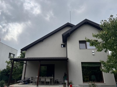 Charming individual villa with 6 rooms, spacious land, and 11kW solar panels – Otopeni, Ilfov County