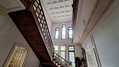 Exceptional interwar villa with remarkable architecture Stirbei Voda - Victoriei Square area, Bucharest