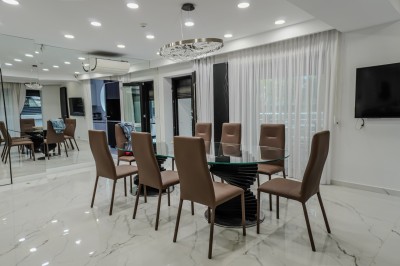 Vila superba de inchiriat 7 camere, cinema si sala de sport zona Herastrau - Nordului, Bucuresti