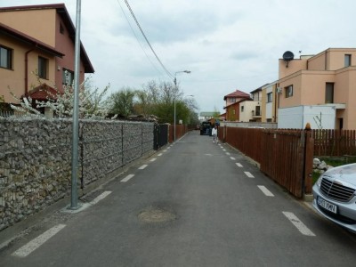 Vila tip duplex de vanzare 6 camere, teren generos, oras Otopeni, judetul Ilfov