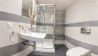 Apartament premium cu gradina privata 180 mp utili piscina zona Padurea Baneasa, Bucuresti