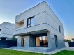 Villa for sale 5 rooms Pipera Tunari area, Bucharest