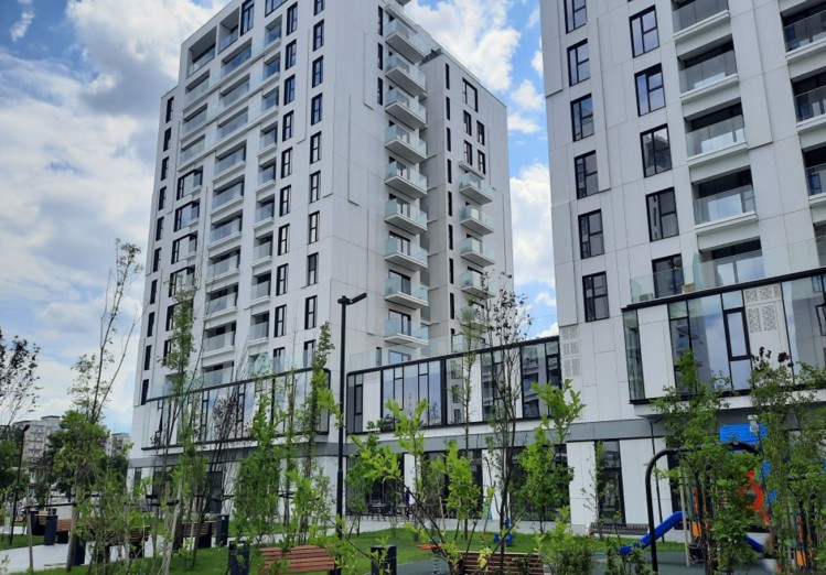 3 Spatii comerciale de vanzare dispuse la mezanin zona Cotroceni, Bucuresti