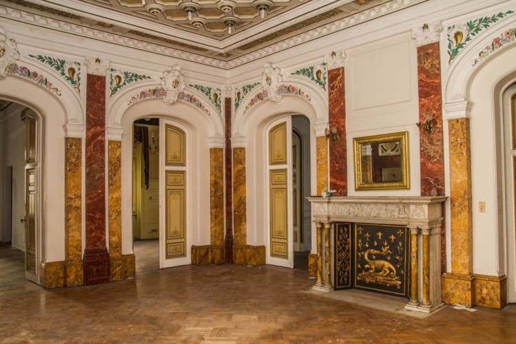 Property for sale 49 rooms Batistei-Intercontinental area, Bucharest 2500 sqm