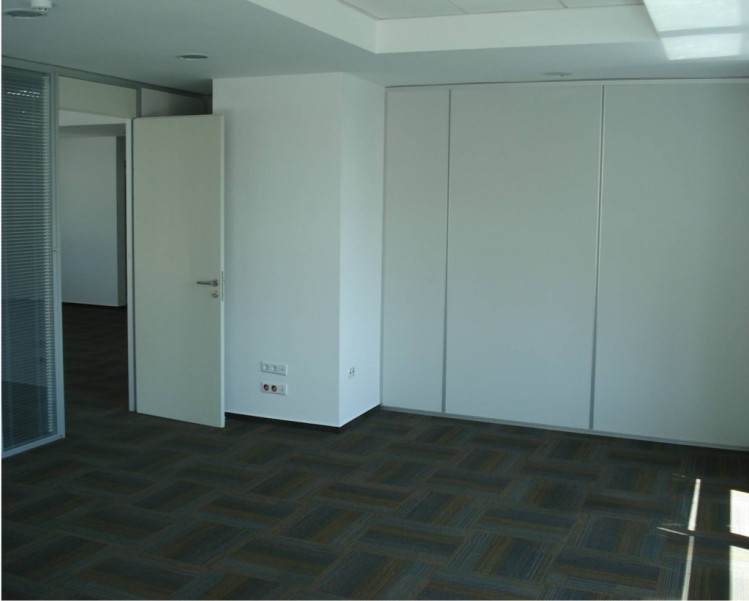 Office space for rent Bucharest Lahovari Square area