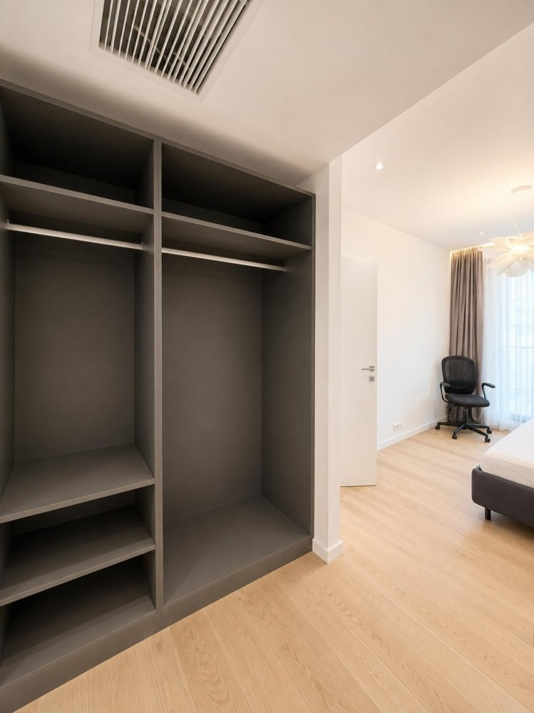 Apartament 3 camere de vanzare zona Herastrau, Bucuresti