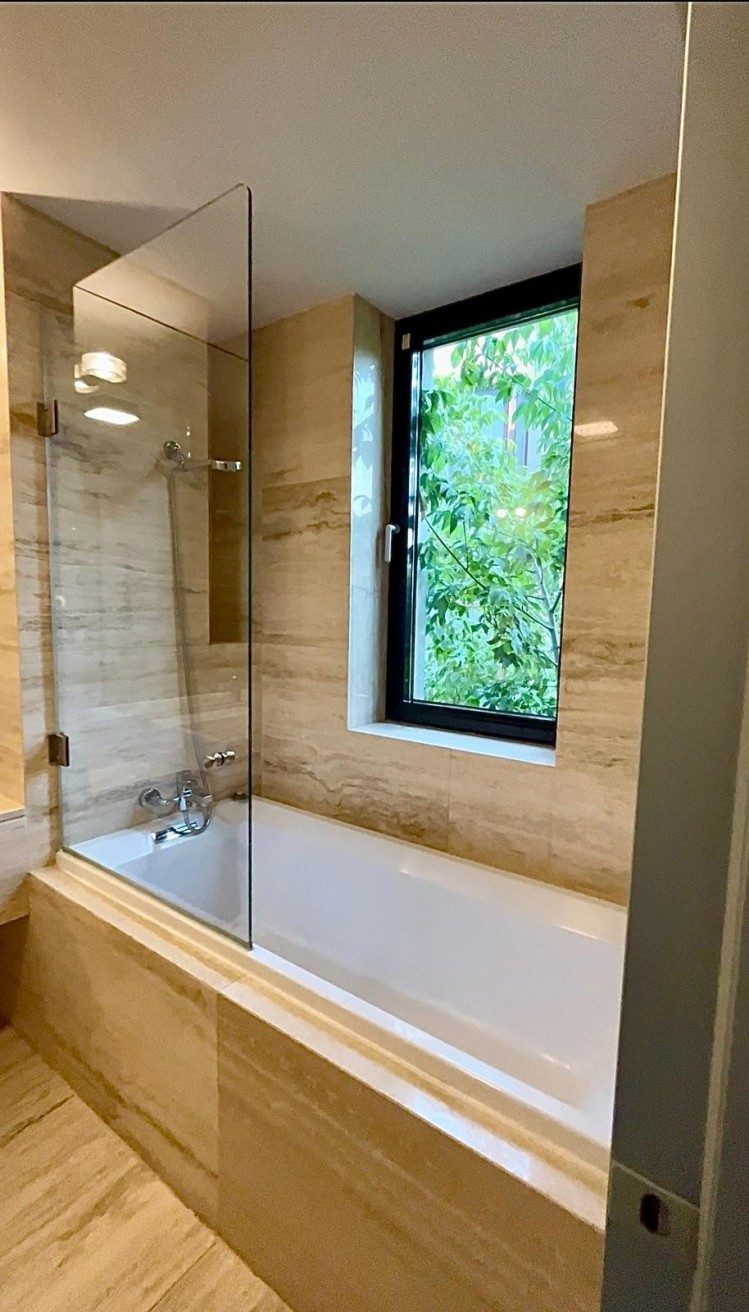 Apartament 3 camere spatios si bine compartimentat zona Floreasca - Parcul Verdi, Bucuresti