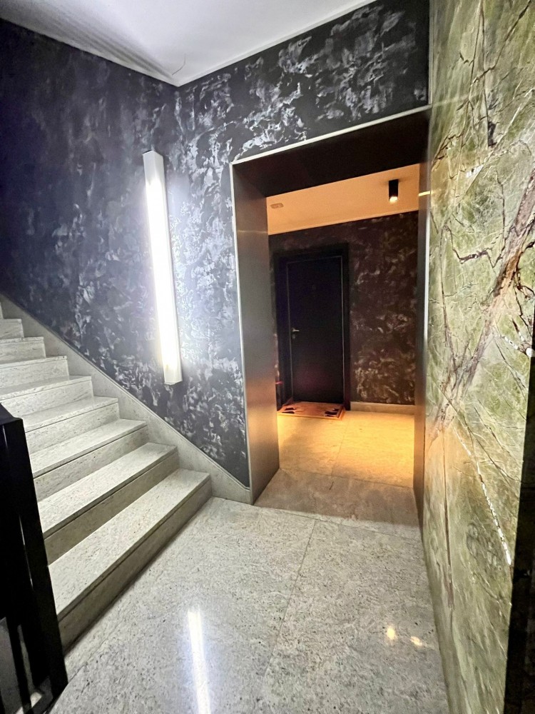 Apartament 3 camere spatios si bine compartimentat zona Floreasca - Parcul Verdi, Bucuresti