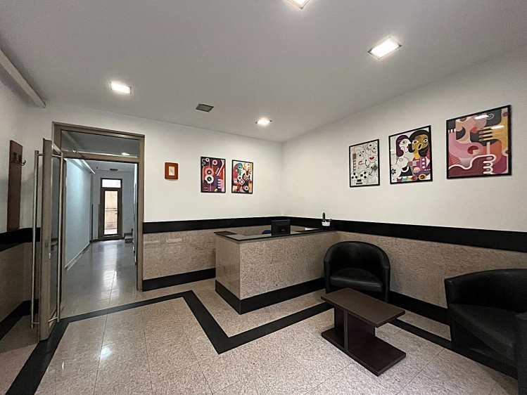 4 room apartment for sale changed in office Matei Basarab area, Bucharest