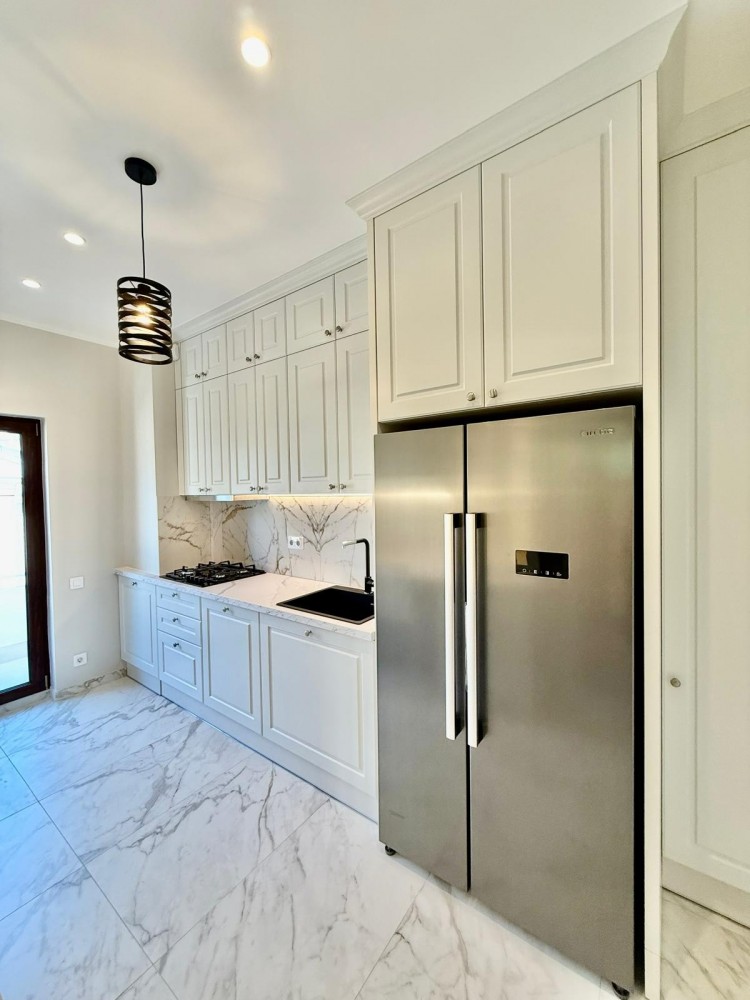 Apartment for sale in villa with an adjacent office Dorobanti - Capitale area, Bucharest