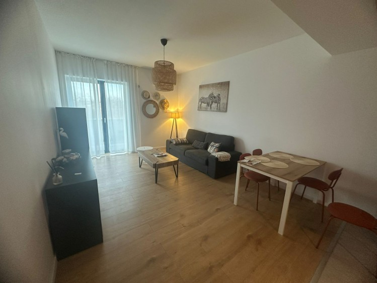 Apartament cu terasa de vanzare 2 camere zona Padurea Baneasa, Bucuresti
