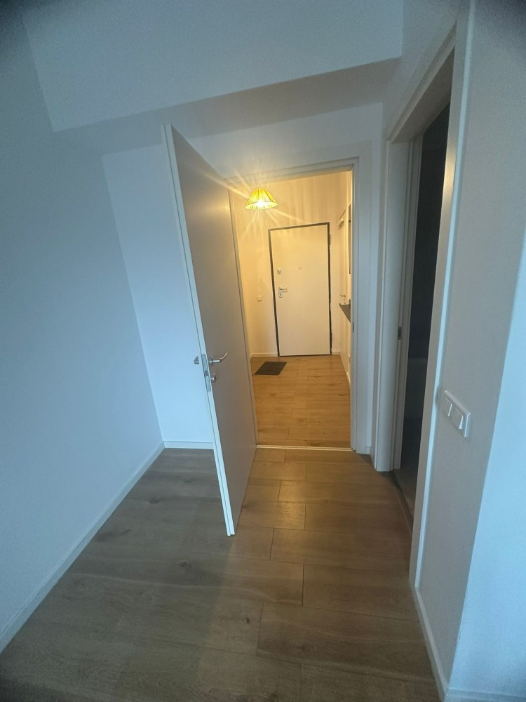 Apartament cu terasa si gradina de vanzare 2 camere zona Padurea Baneasa, Bucuresti