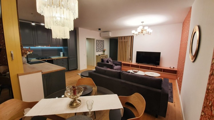 Apartament de inchiriat 2 camere complex rezidential, zona Aviatiei, Bucuresti
