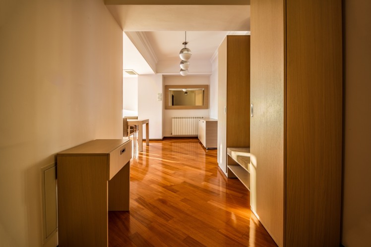Apartament de inchiriat 2 camere zona Piata Romana, Bucuresti 105 mp
