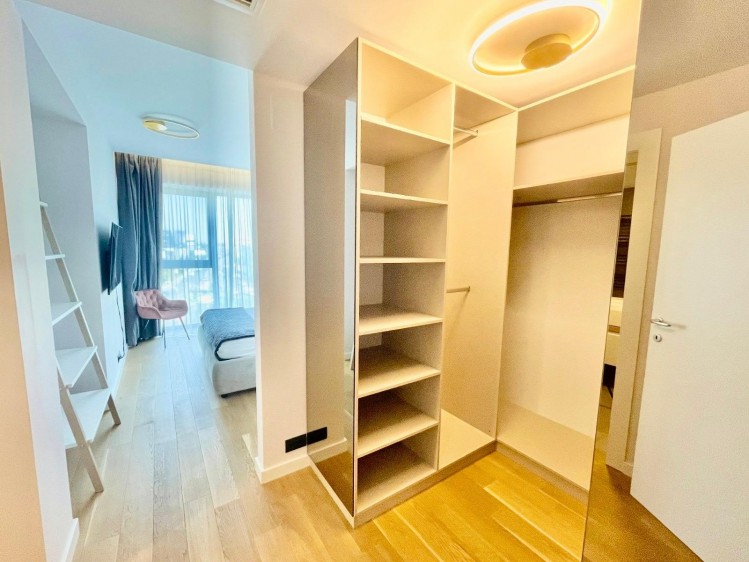 Apartament de inchiriat 3 camere zona Herastrau, Bucuresti 130 mp