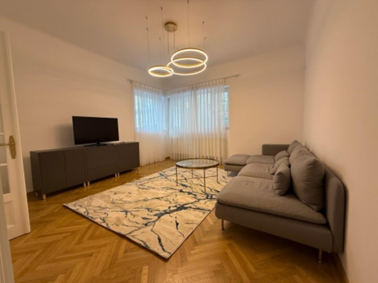 Apartment for rent 3 rooms Rosetti Square area, Bucharest 77 sqm