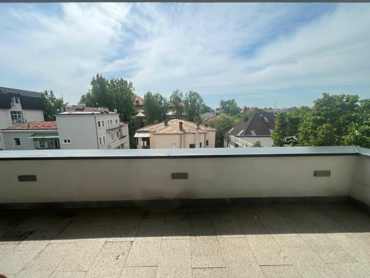 Apartament de inchiriat 4 camere complex rezidential elegant zona Dorobanti - Capitale, Bucuresti