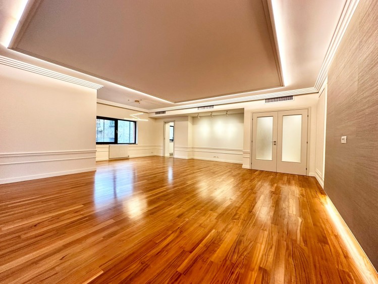 Apartament de inchiriat 4 camere Dorobanti - Capitale, Bucuresti 180 mp