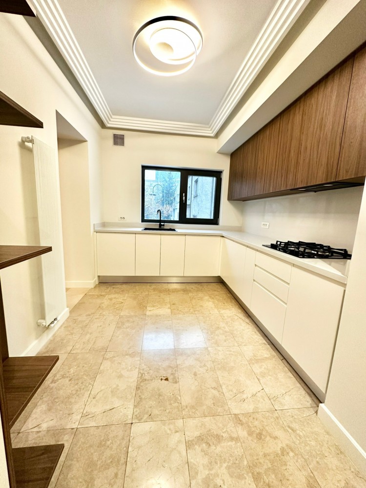 Apartament de inchiriat 4 camere Dorobanti - Capitale, Bucuresti 180 mp