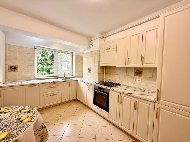Apartment for rent 4 rooms Dorobanti Square area - Beller, Bucharest 141 sqm