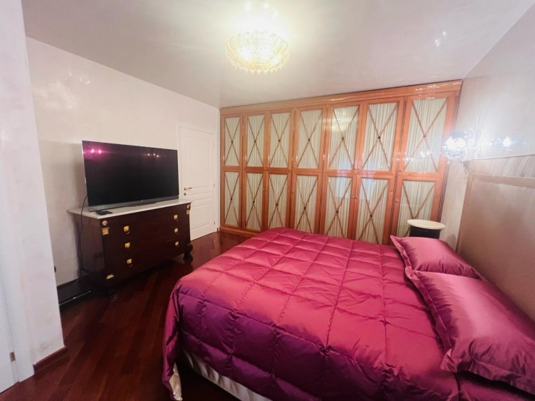 Apartament de inchiriat 4 camere zona Primaverii, Bucuresti 177 mp