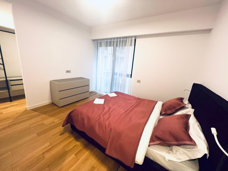 Apartament de inchiriat 4 camere zona Primaverii, Bucuresti