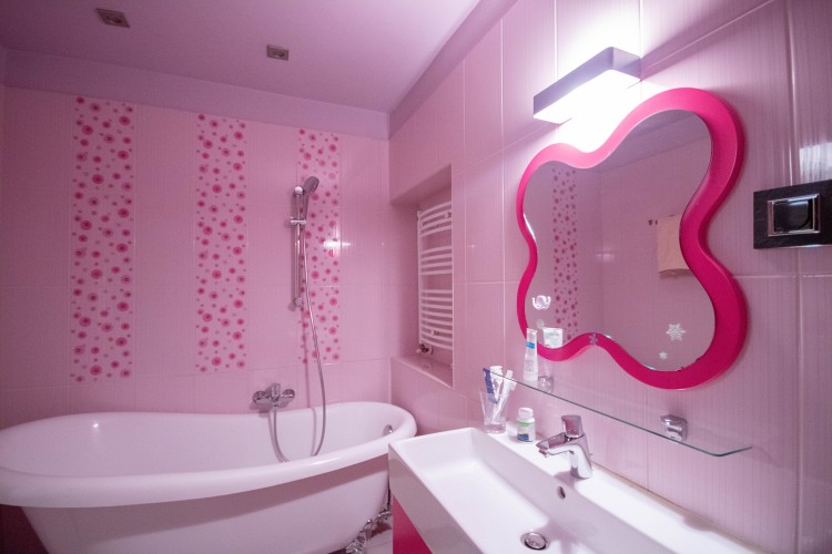 Apartament de inchiriat 6 camere zona Herastrau, Bucuresti