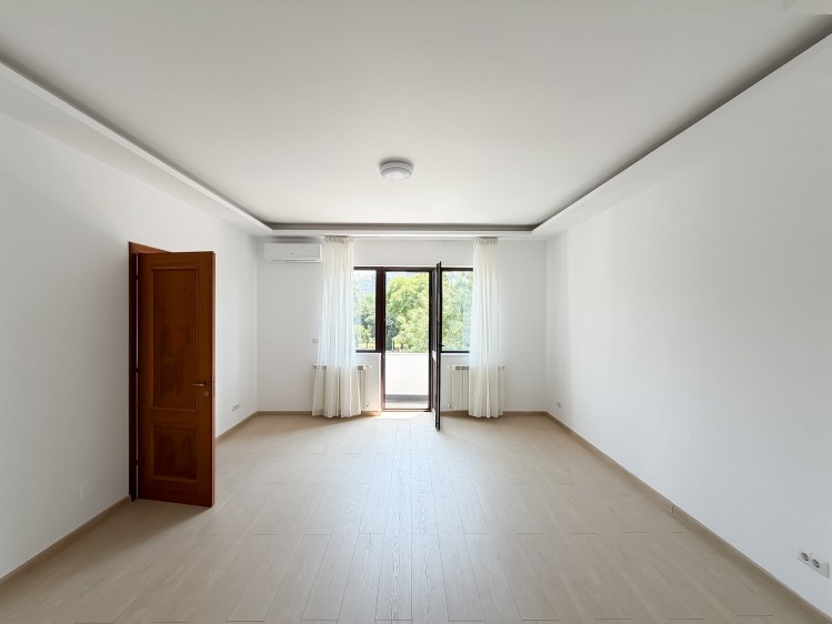 Apartament de inchiriat complet renovat 3 camere Radu Beller - Dorobanti, Bucuresti