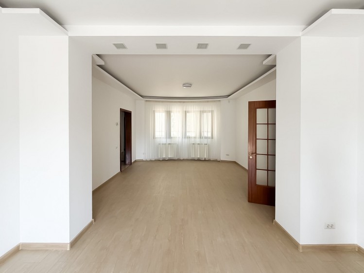 Apartament de inchiriat complet renovat 3 camere Radu Beller - Dorobanti, Bucuresti