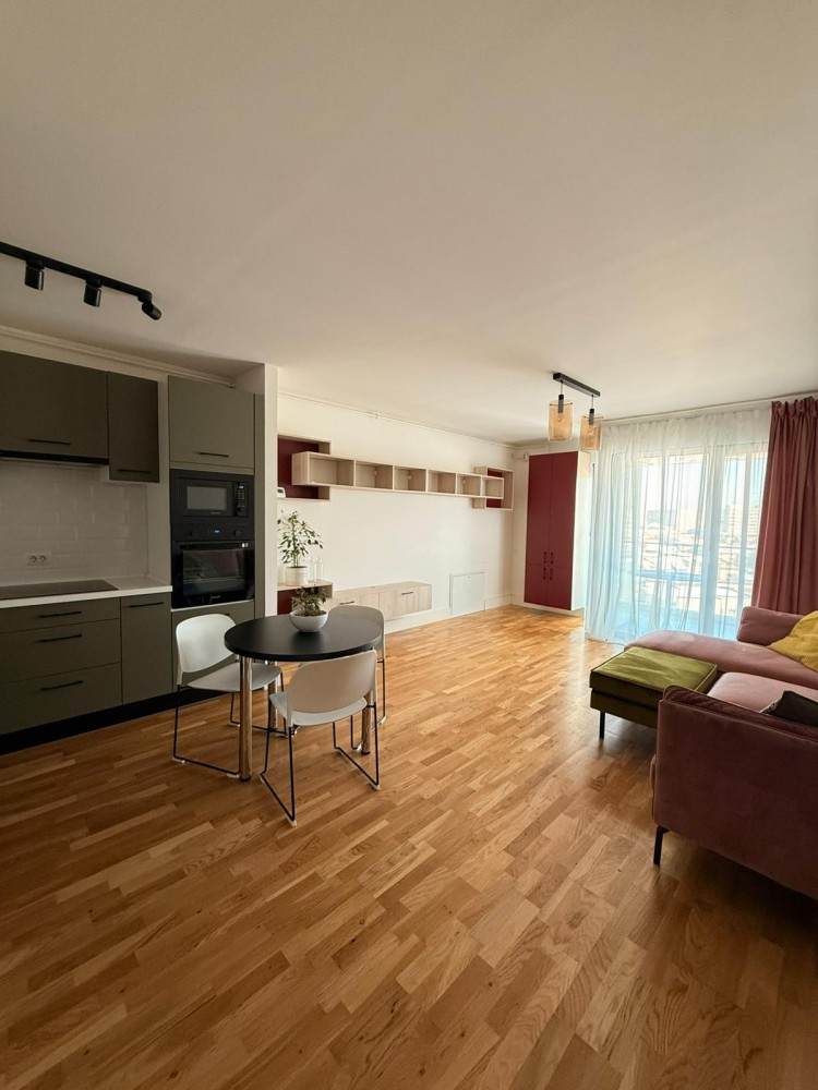 Apartament de vanzare 2 camere zona Floreasca, Bucuresti 56 mp