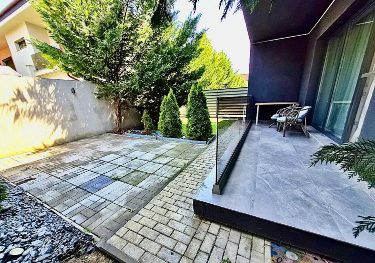 Apartment for sale 3 room, 70 sqm garden, Pipera area, Bucharest