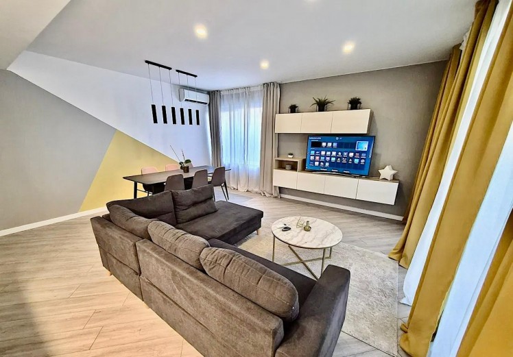 Apartment for sale 3 room, 70 sqm garden, Pipera area, Bucharest