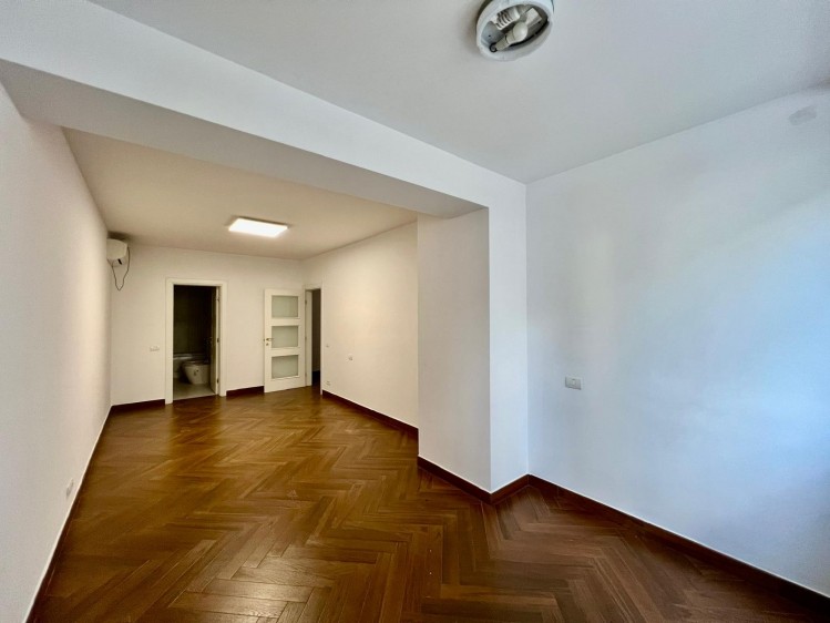 Apartment for sale 3 rooms Dorobanti Square -Beller, Bucharest 164 sqm