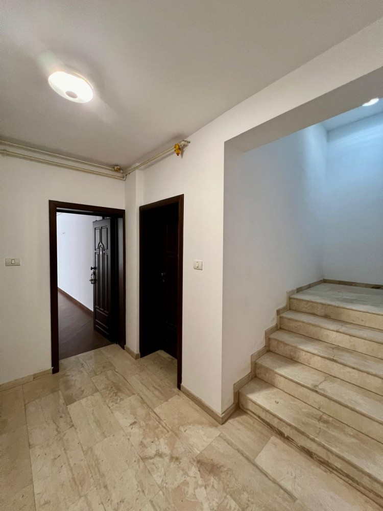 Apartment for sale 3 rooms Dorobanti Square -Beller, Bucharest 164 sqm