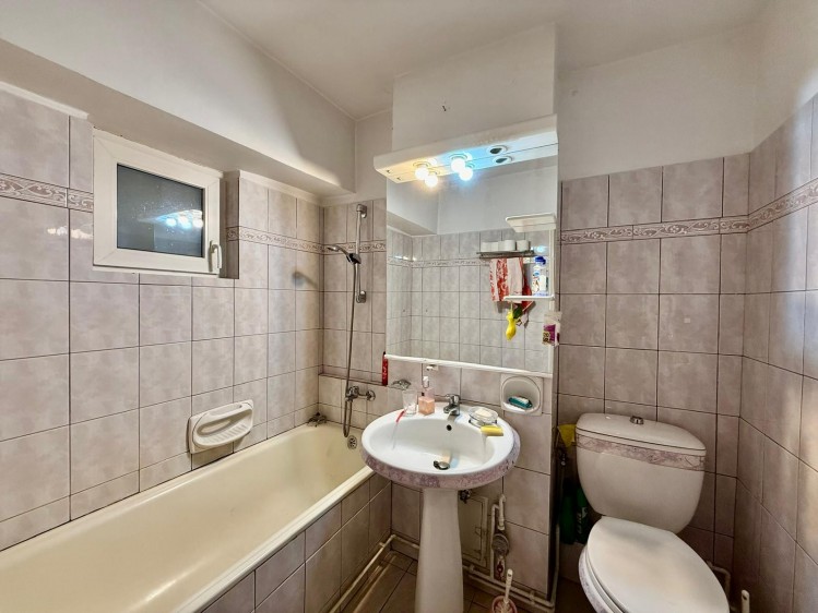 Apartament de vanzare 3 camere Piata Unirii - Tribunalul Bucuresti