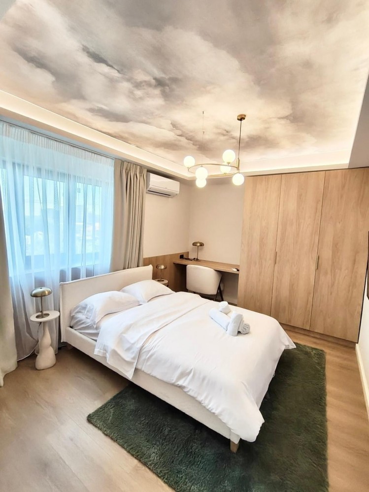 Apartament de vanzare 3 camere Ultracentral - Calea Victoriei, Bucuresti