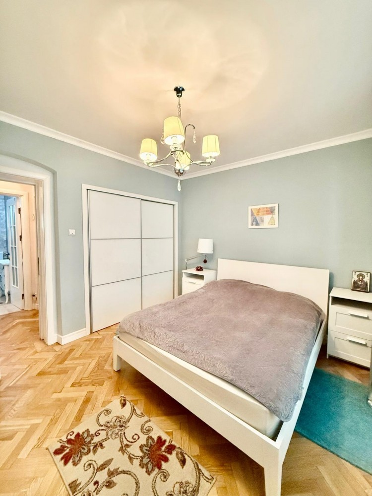 Apartment for sale 3 rooms Calea Dorobantilor, Bucharest 82 sqm