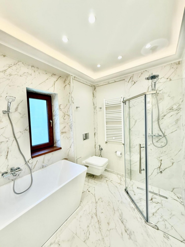 Apartament de vanzare 3 camere zona Dorobanti - Capitale, Bucuresti