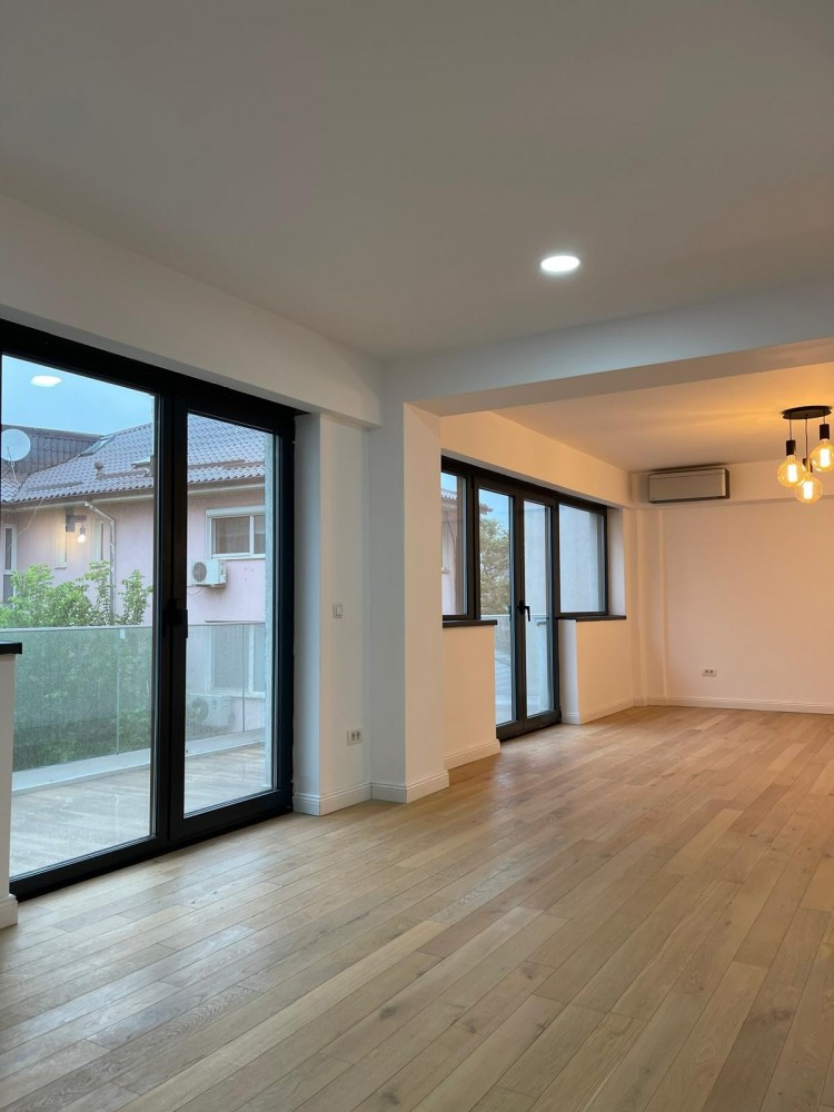 Apartament de vanzare 3 camere zona Dorobanti - Polona, Bucuresti