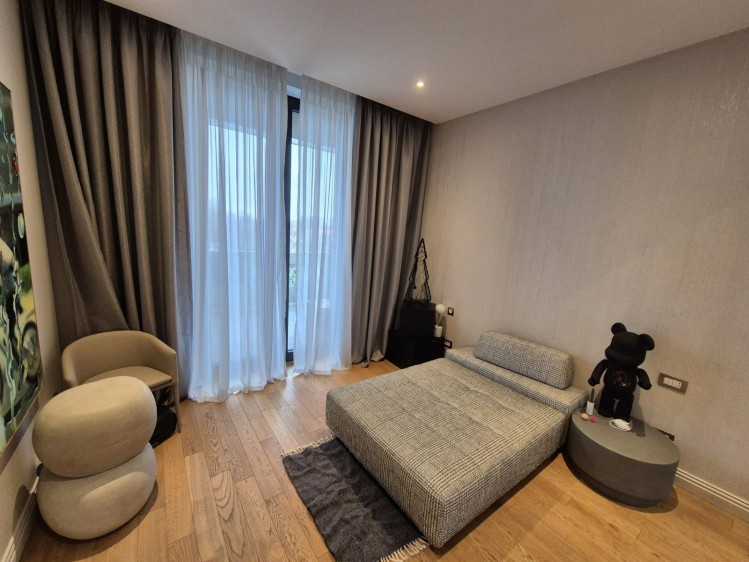Apartament de vanzare 3 camere zona Floreasca, Bucuresti 171 mp