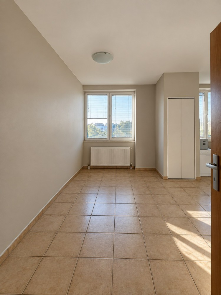 Apartament de vanzare 3 camere zona Iancu Nicolae - Padurea Baneasa, Bucuresti 135 mp
