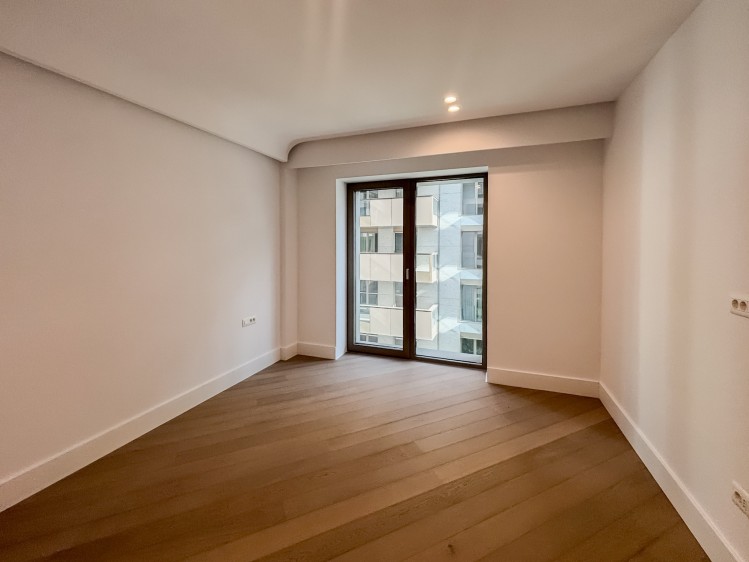 3 room apartment for sale Iancu Nicolae - Pipera area, Bucharest 77 sqm