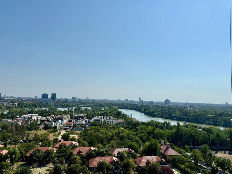 Apartament de vanzare 4 camere zona Floreasca - Promenada, Bucuresti 246 mp