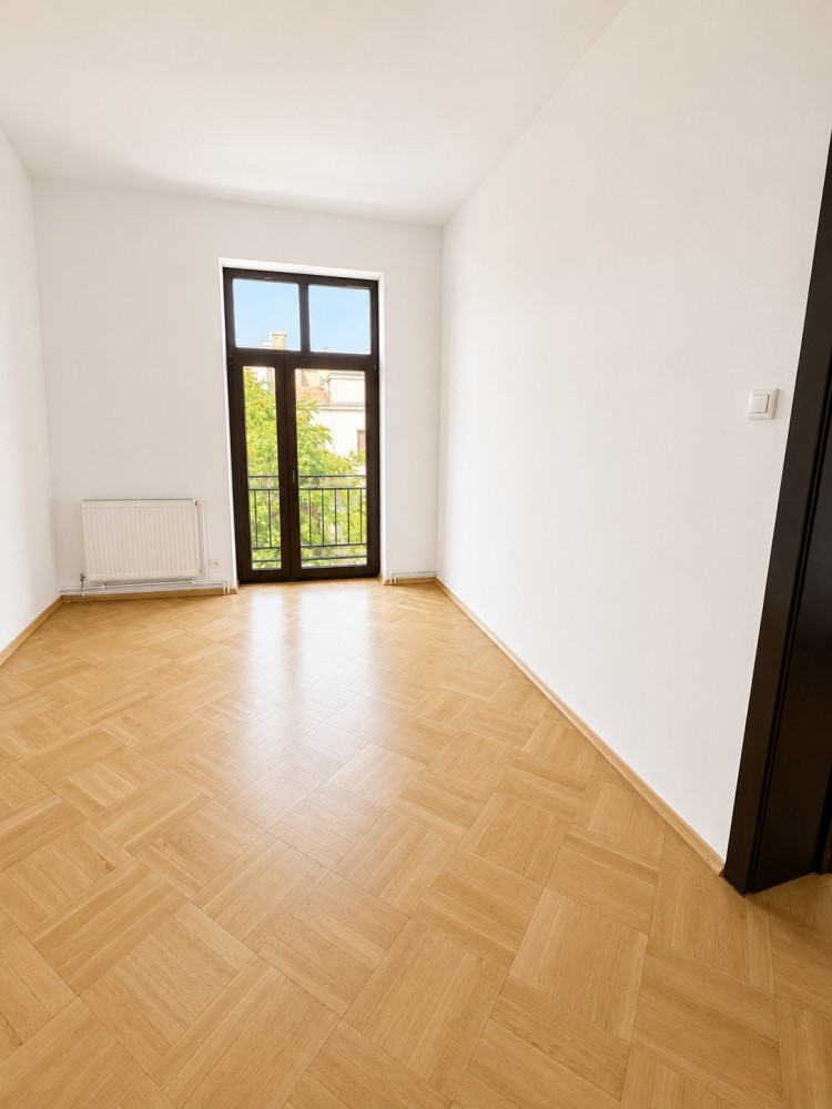 Apartament de vanzare 4 camere zona Gradina Icoanei -  Dacia, Bucuresti