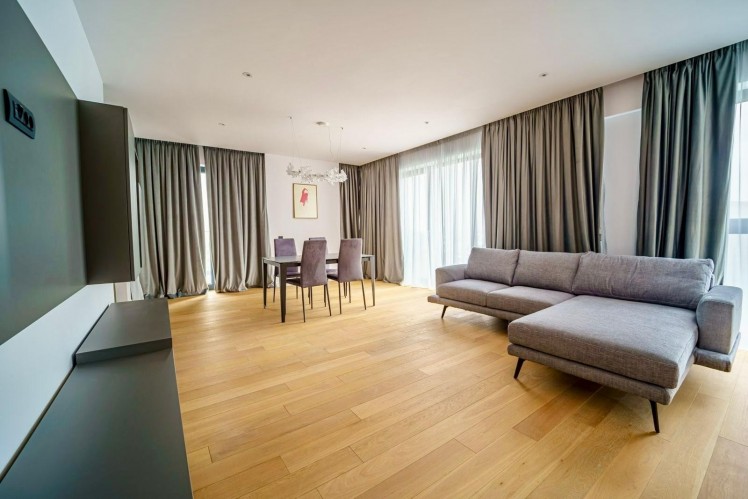 Apartament de vanzare 4 camere zona Herastrau, Bucuresti 155 mp