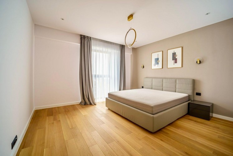 Apartament de vanzare 4 camere zona Herastrau, Bucuresti 155 mp