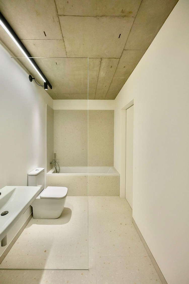 Duplex for sale 4 rooms in brand new villa Dorobanti area, Bucharest 152 sqm