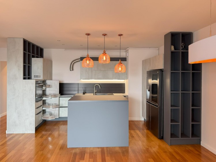 Apartament exclusivist 4 camere cu vedere la lac zona Barbu Vacarescu, Bucuresti